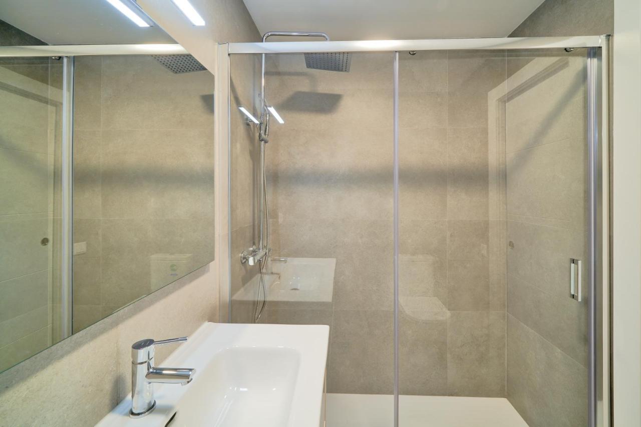 Impresionante Apartamento En Playa De La Malagueta Málaga Exterior foto